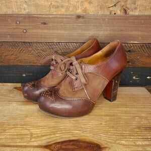 Chie Mihara Brown Leather Lace Up Oxford Platform Heel Women’sUS  Size 8 / EU 39